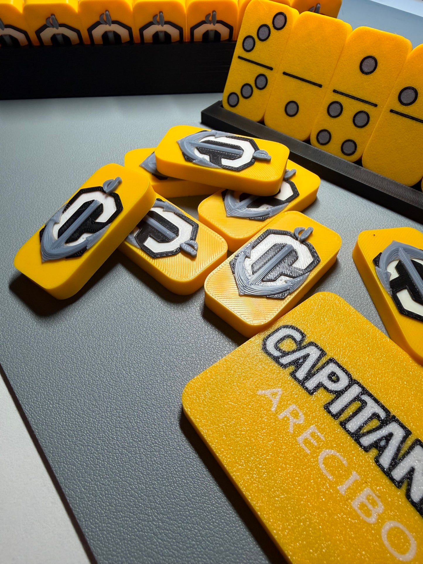 Dominos Capitanes Arecibo